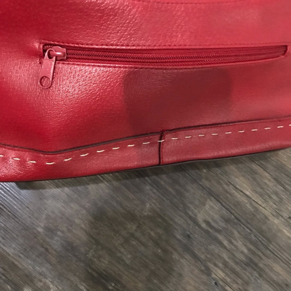 Vinolo Red handbag Sling Style Small - Picture 12 of 15